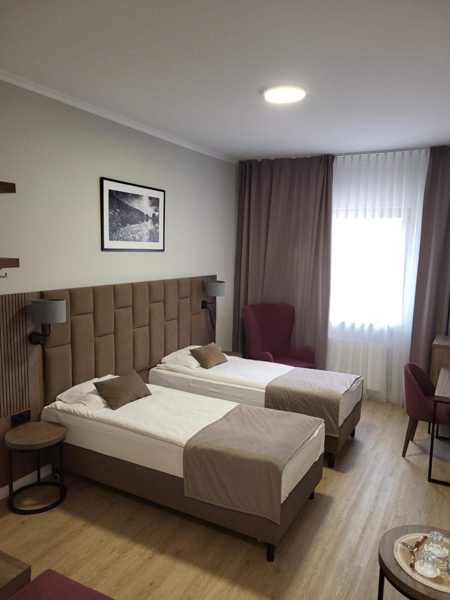 Hotel Topaz Poznan Centrum Exterior foto